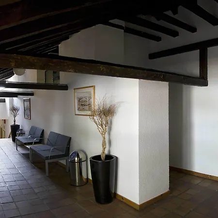 Inturjoven Albergue *