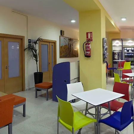 Inturjoven Albergue *