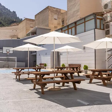 Inturjoven Hostal